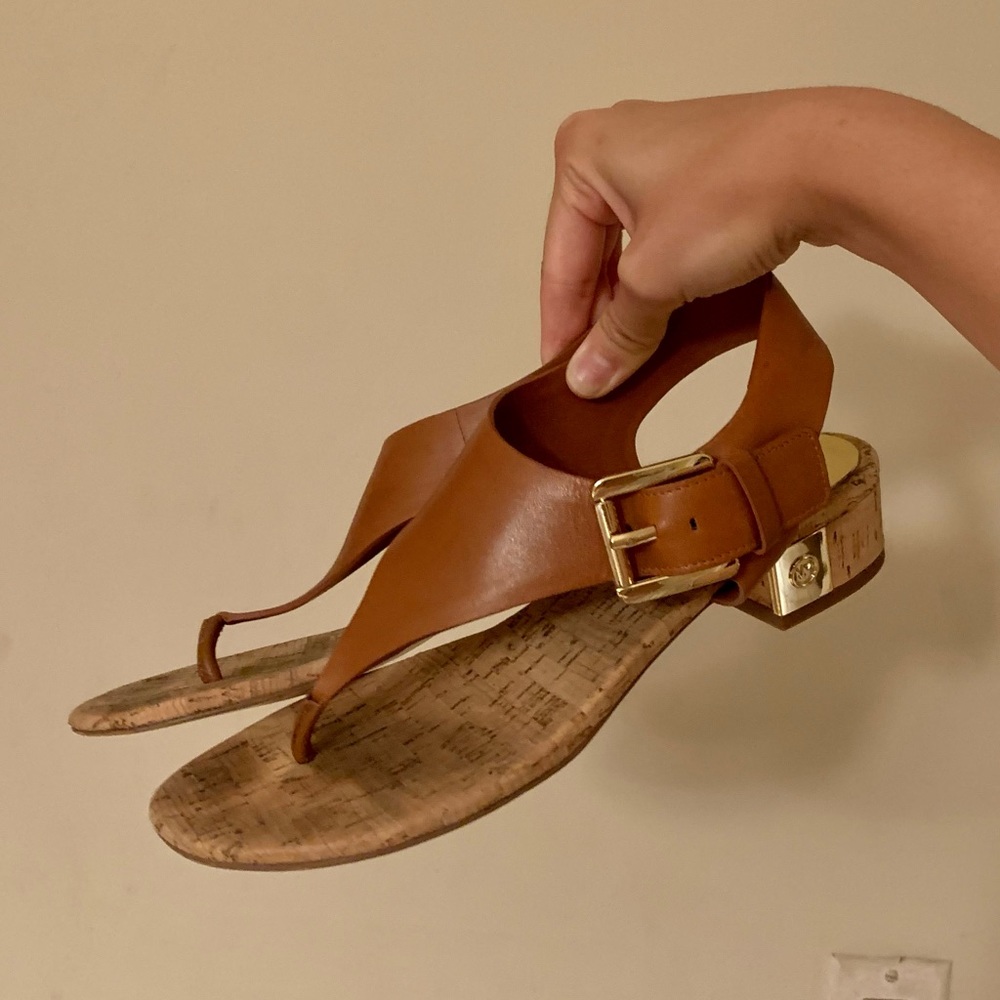 London Thong Block Heel Sandal